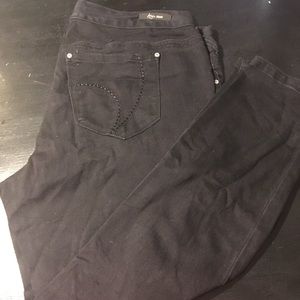 Black Women’s Jeans Ariya